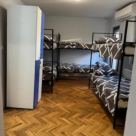 Santalya Hostel&turkish Food Hostel *